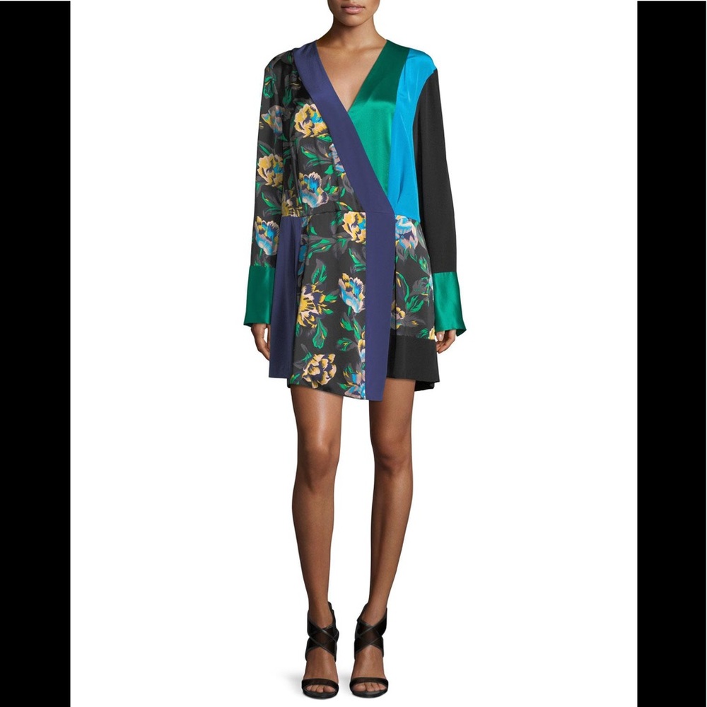 Diane Von Furstenberg Long Sleeve Crossover Dress - Picture 5 of 16